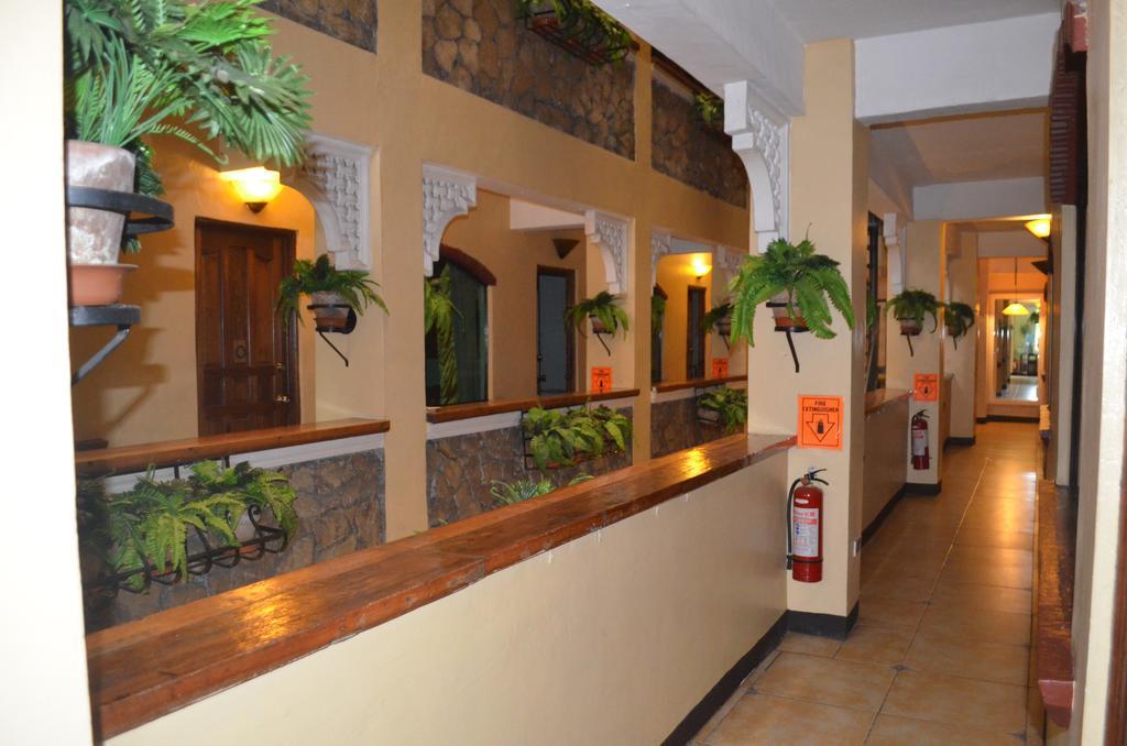 Saint Illian'S Inn Makati San Pedro Makati Exterior foto