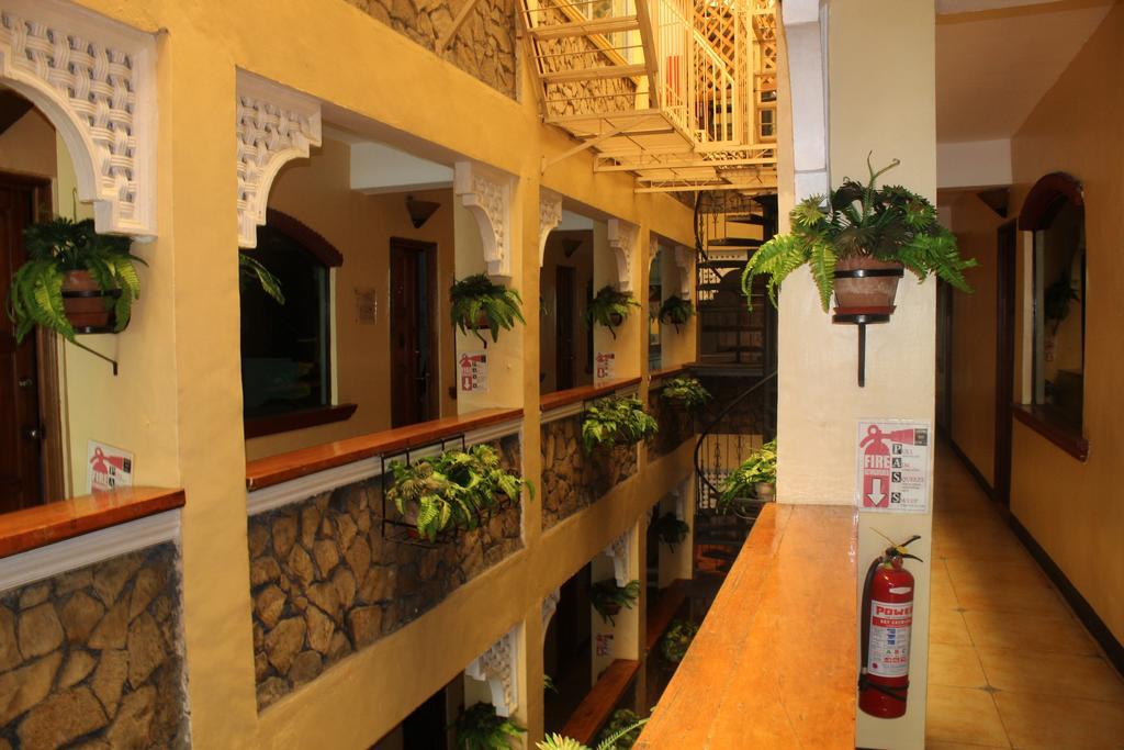 Saint Illian'S Inn Makati San Pedro Makati Exterior foto